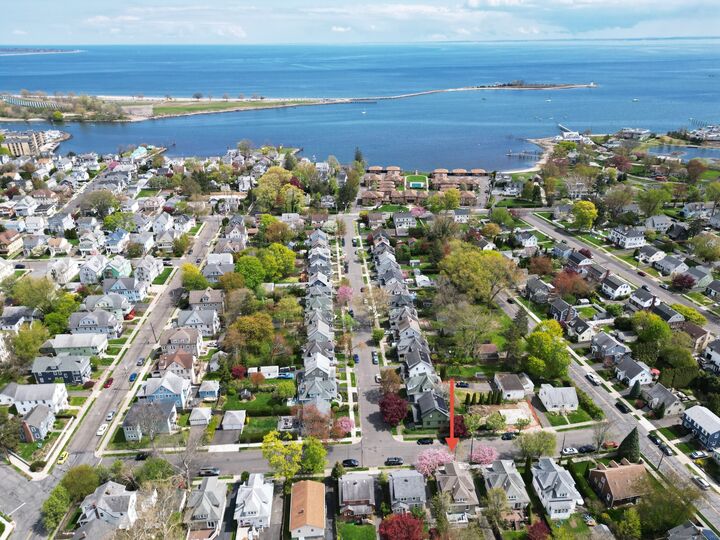 23 Harborview Place  Bridgeport CT 06605 photo