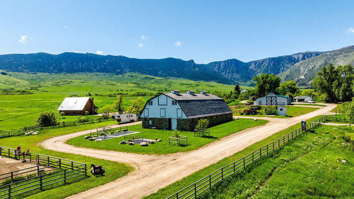 Property Photo: 57 Canyon Ranch Road WY 82833