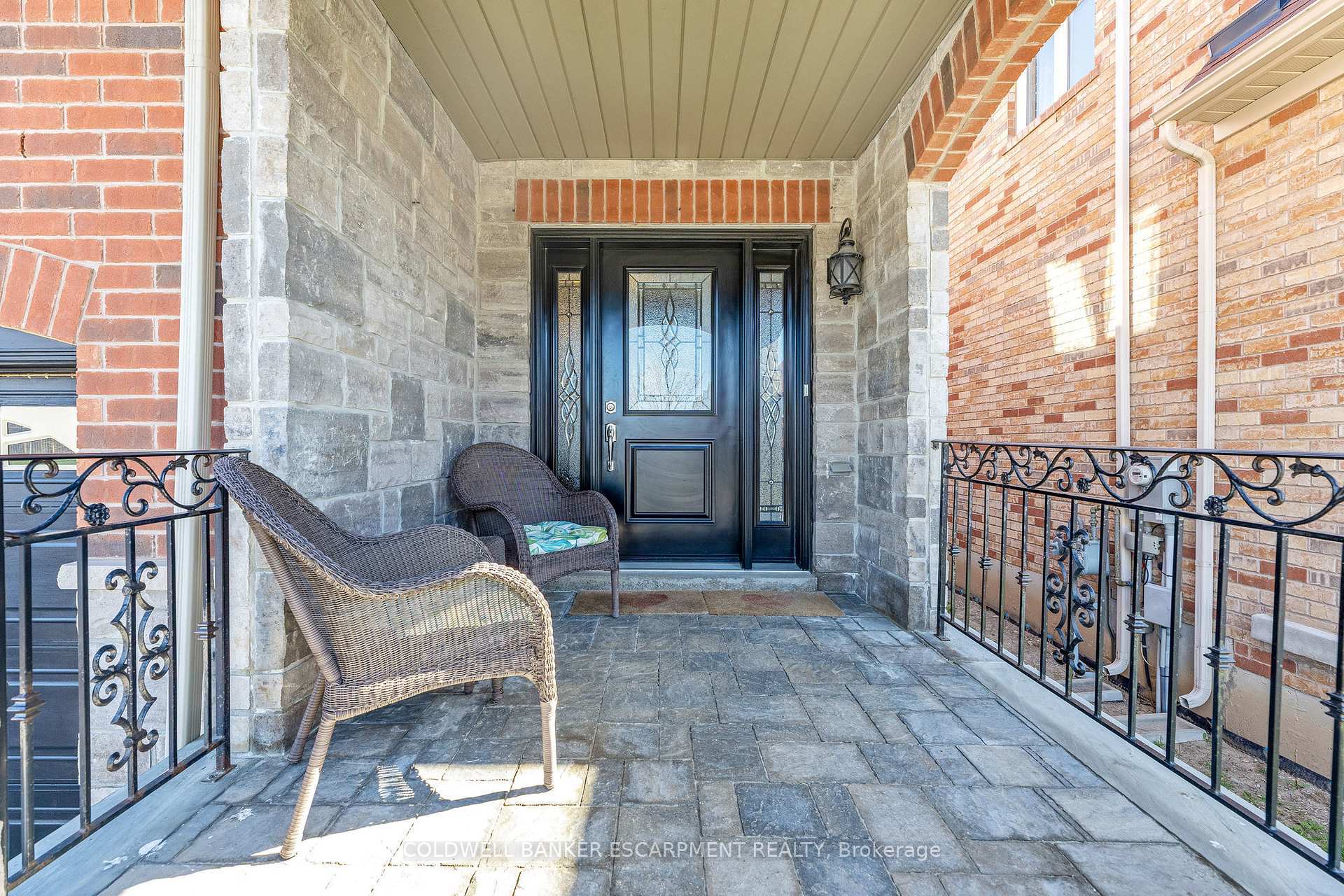 Property Photo: 602 Yates Drive ON L9T 7R1
