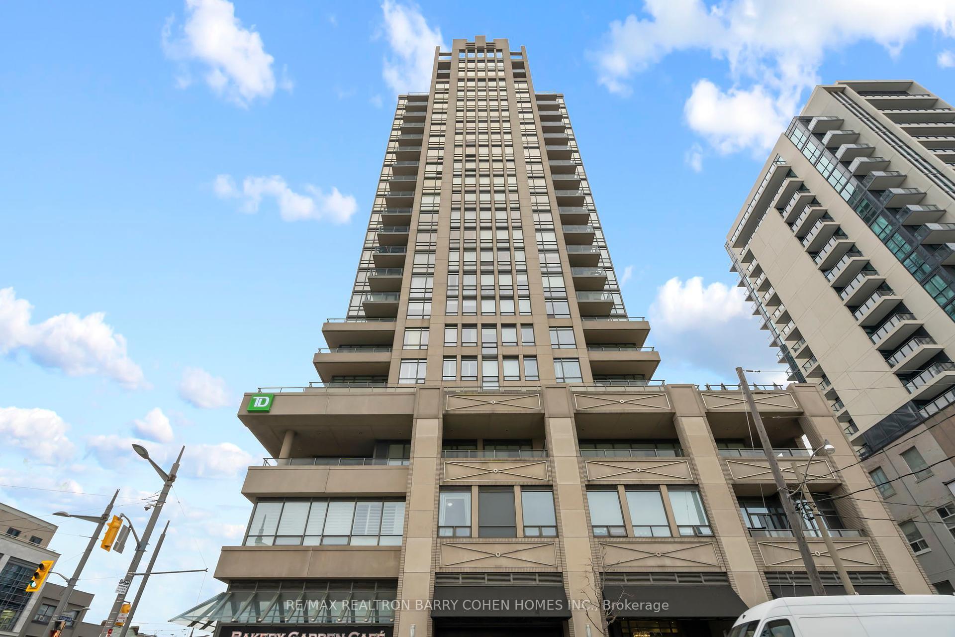Property Photo: 500 St Clair Avenue W 2103 ON M6C 1A8