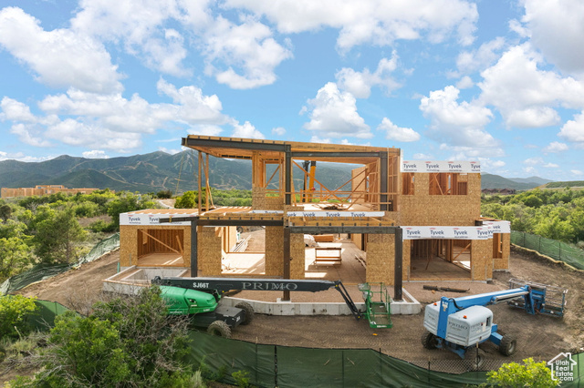 Property Photo: 2022 E Painted Bluff Cir UT 84036
