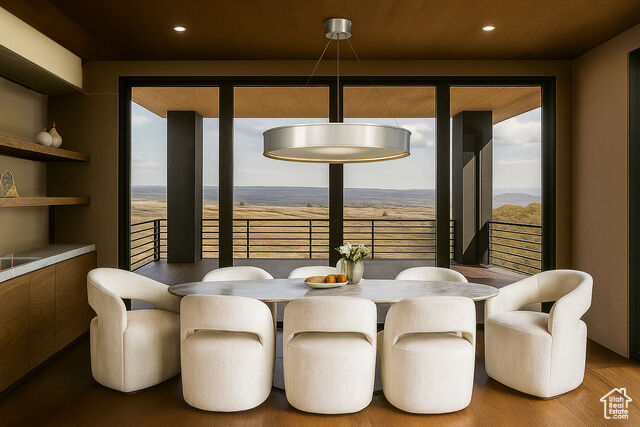 Property Photo:  2022 E Painted Bluff Cir  UT 84036 