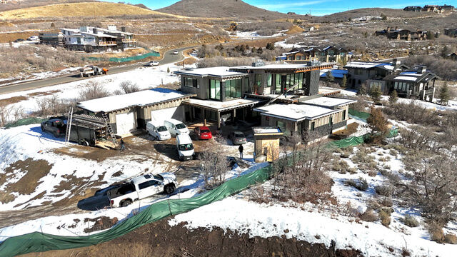 Property Photo:  2022 E Painted Bluff Cir  UT 84036 