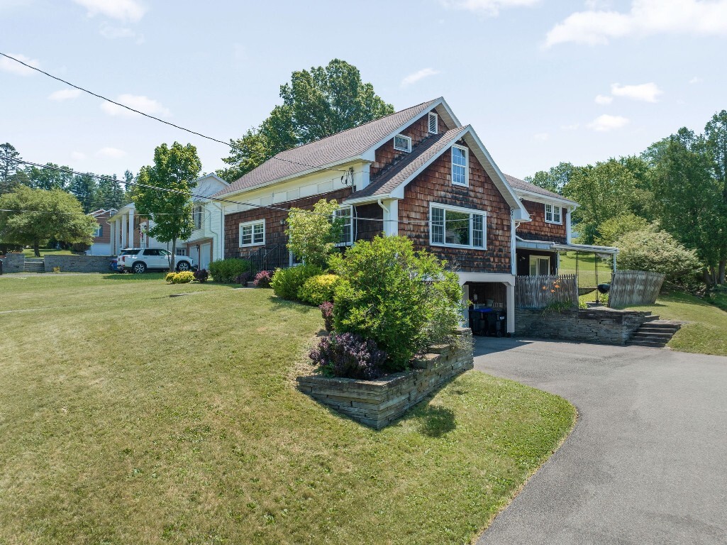 3304 Almar Drive  Vestal NY 13850 photo