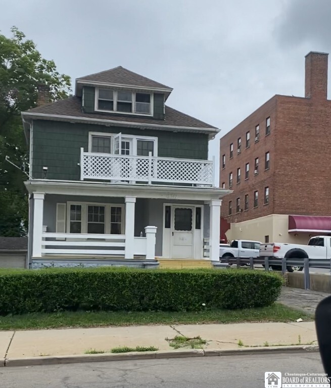 Property Photo: 2747 S South Park Avenue NY 14218