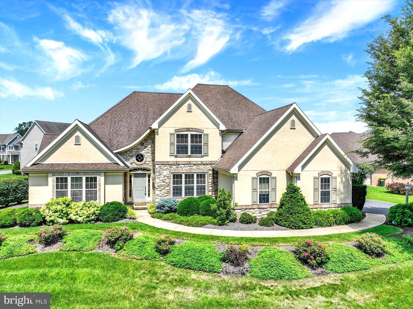 641 Belgian Way  Lititz PA 17543 photo