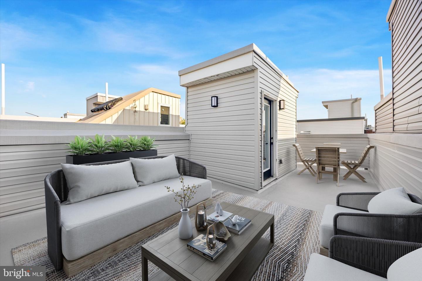 Property Photo:  719 Mercy Street  PA 19148 