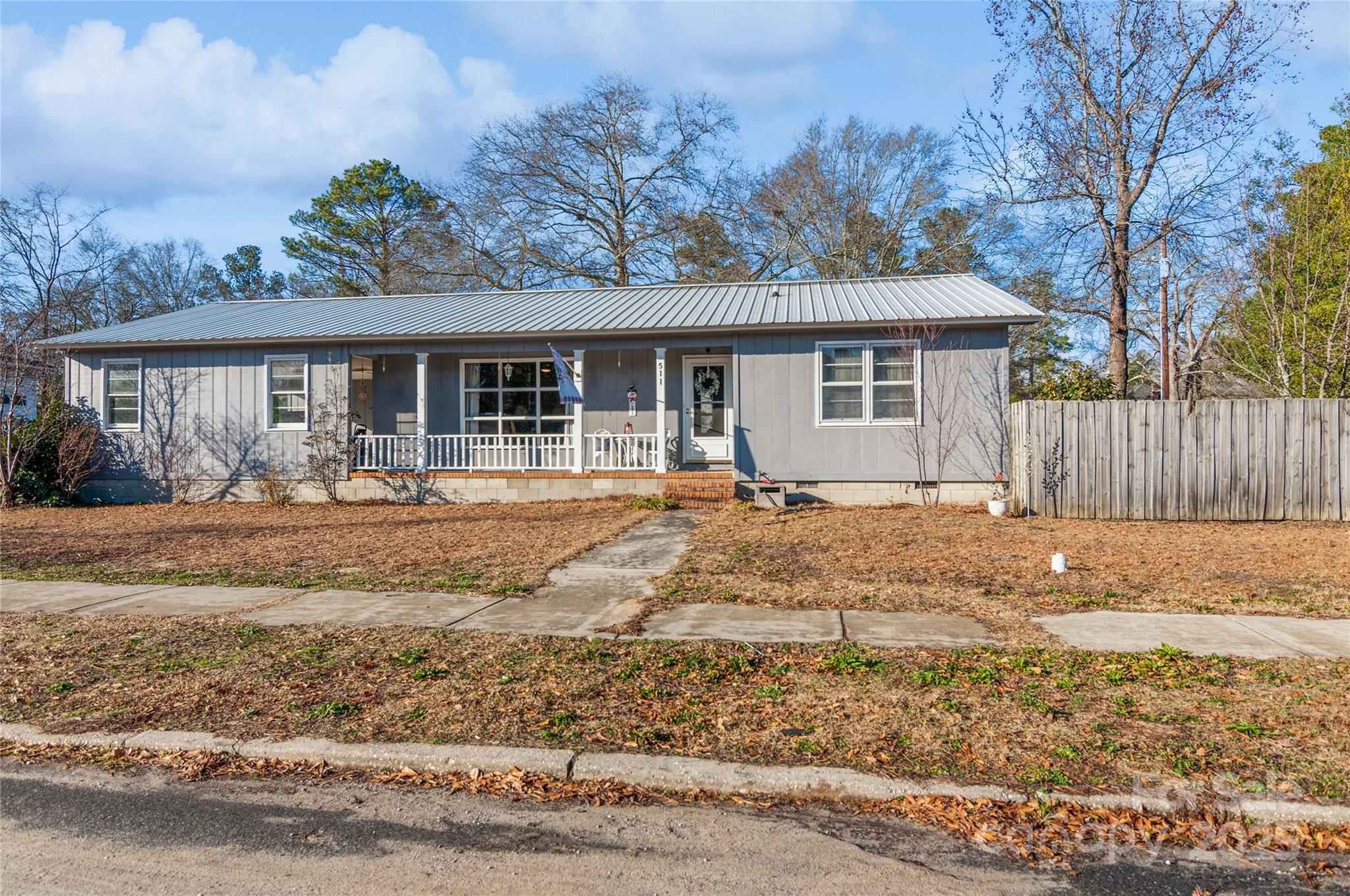 Property Photo: 511 E Church Street SC 29067