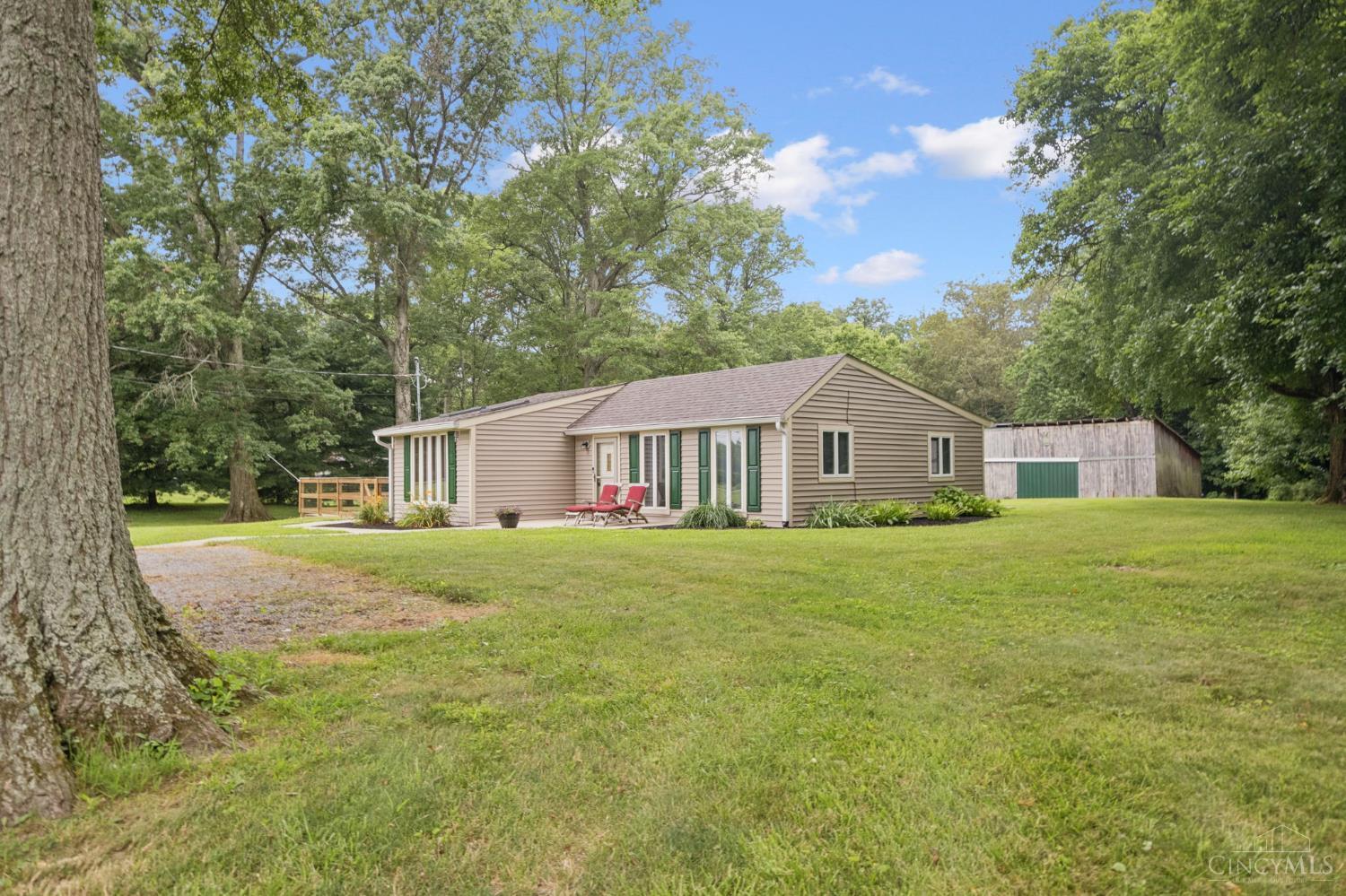 Property Photo: 2099 Bethel Hygiene Road OH 45106