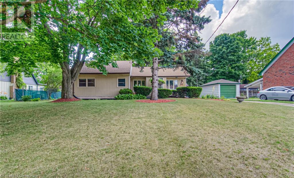 Property Photo:  47 Belleview Avenue  ON N2B 1G4 