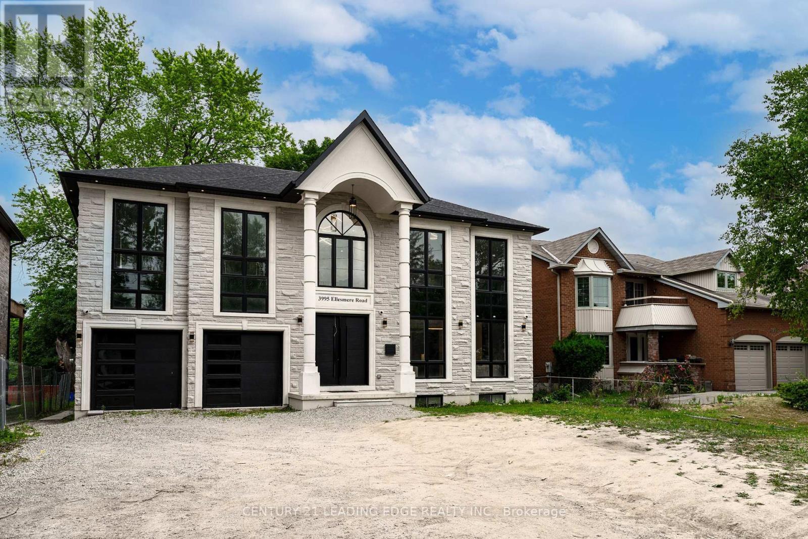 Property Photo: 3995 Ellesmere Road ON M1C 1J3
