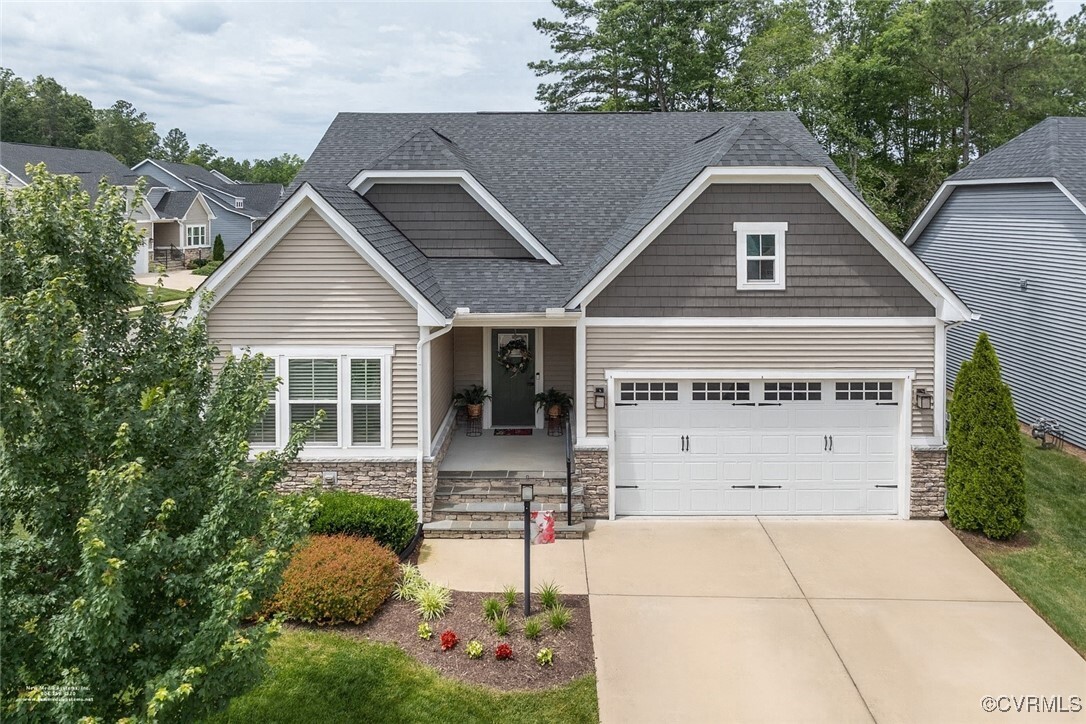 Property Photo: 6448 Twin Falls Terrace VA 23120