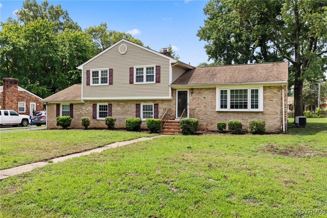 Property Photo:  4009 McHoward Road  VA 23237 