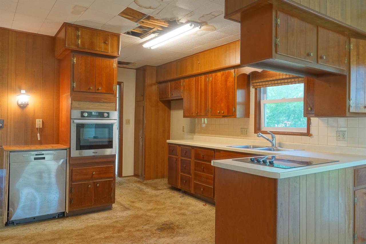 Property Photo: 609 North 2nd Street WI 54421