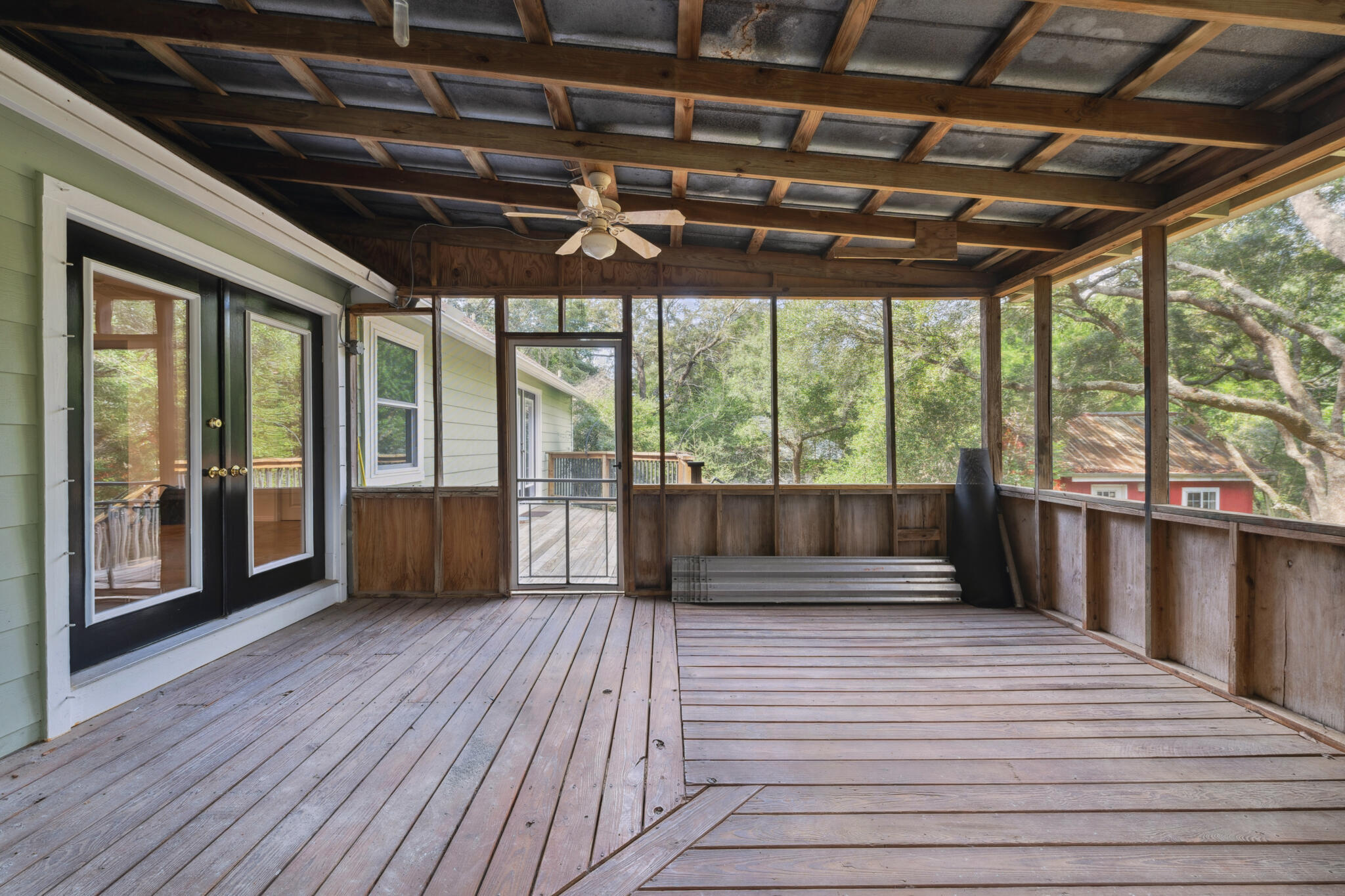Property Photo: 2757 Avenida De Soto FL 32566