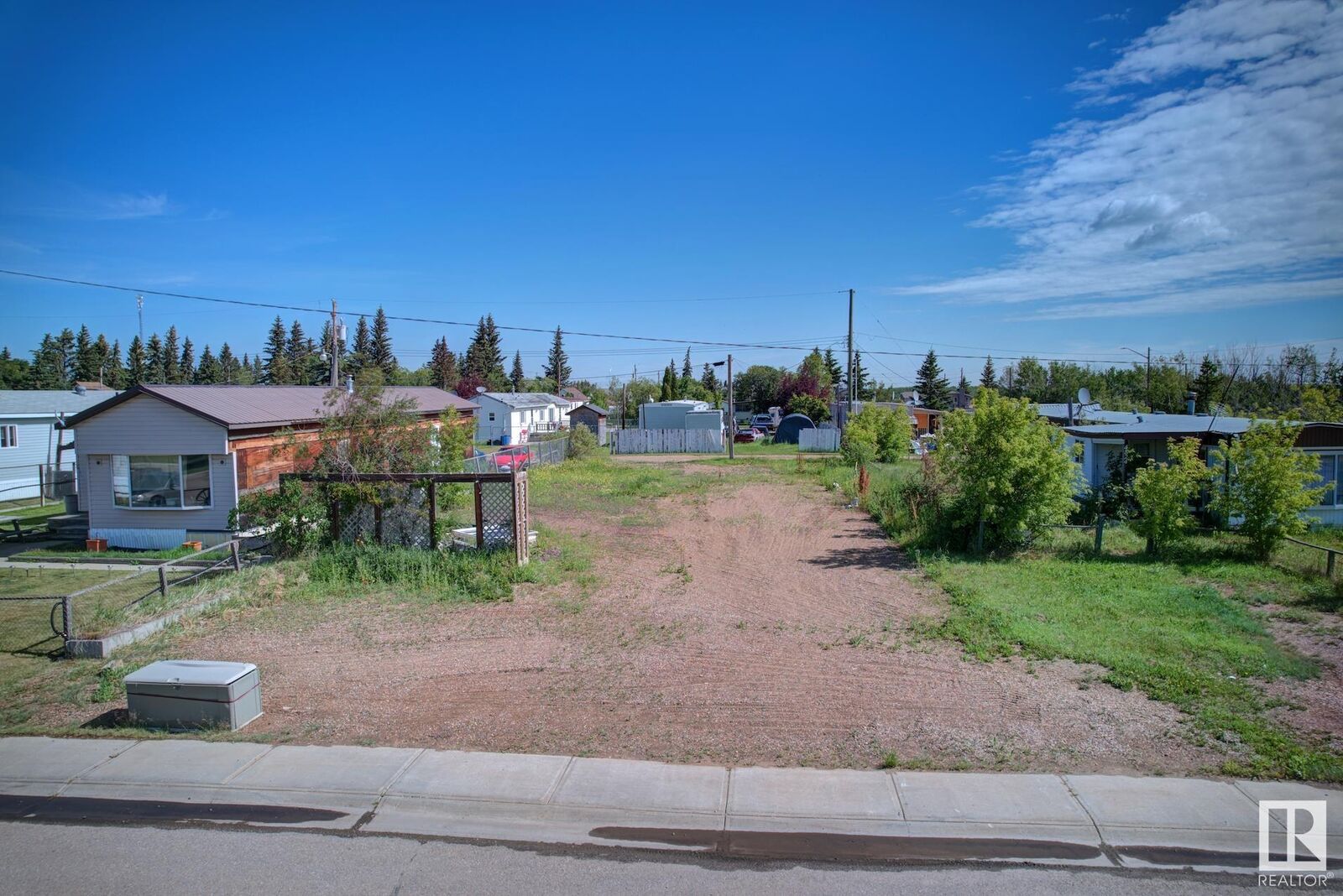 Property Photo:  4828 48 Avenue  AB T0B 0W0 