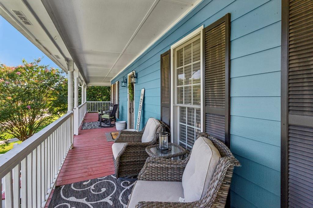 Property Photo: 202 Dorset Lane GA 30157