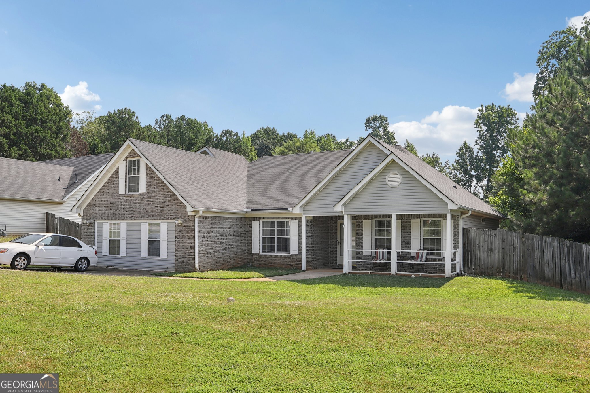 Property Photo: 740 Pebble Boulevard GA 30016