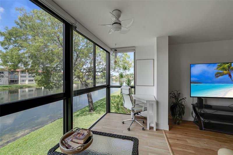361 S Hollybrook Dr 201  Pembroke Pines FL 33025 photo