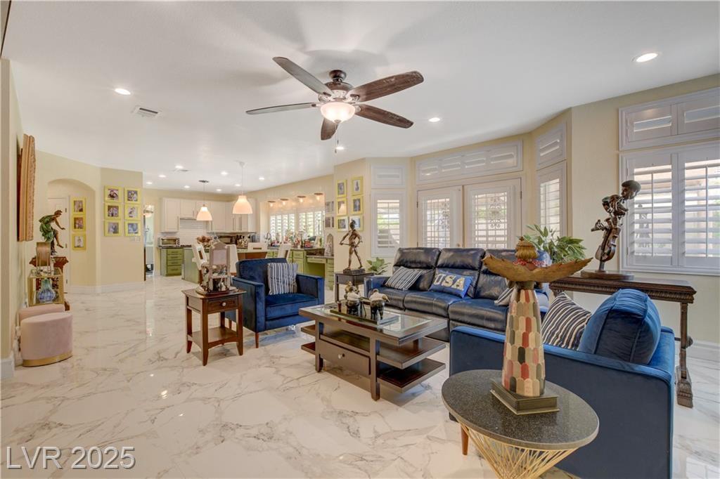 Property Photo: 7613 Hackensack Court NV 89128