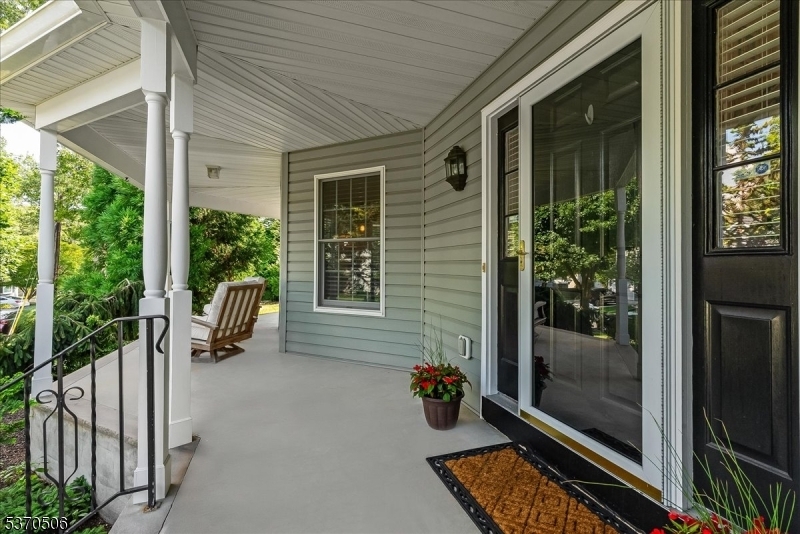 Property Photo: 171 Oakland St NJ 07642