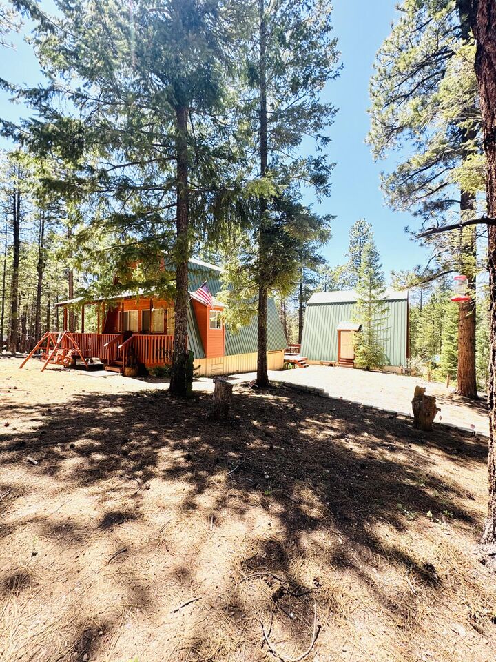 Property Photo: 1190 Kim Cir UT 84762