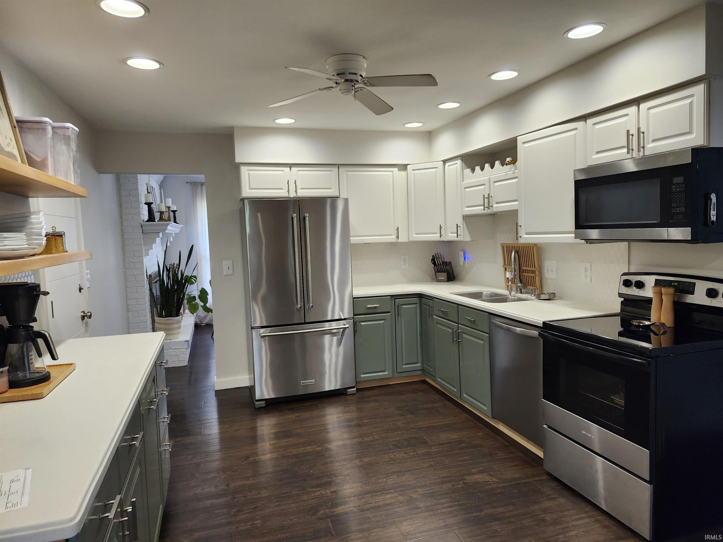Property Photo: 301 Christ Road IN 47711