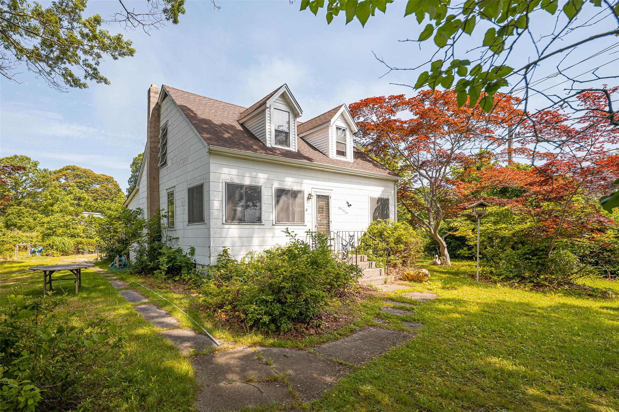 Property Photo: 353 W Elm Road NY 11951