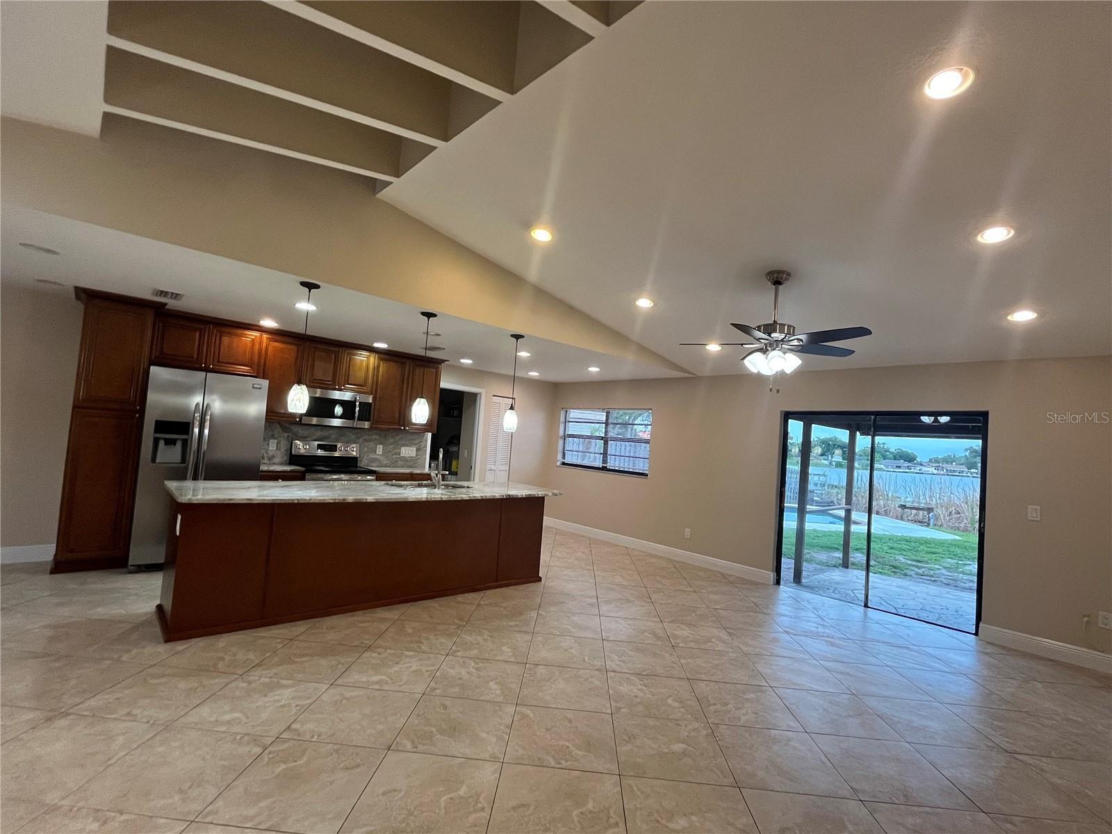 Property Photo: 8301 Lago Vista Drive FL 33614