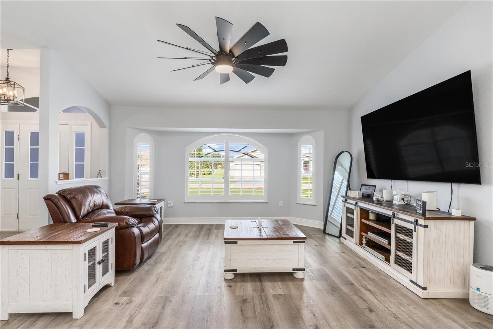Property Photo: 198 Porto Velho Street FL 33983