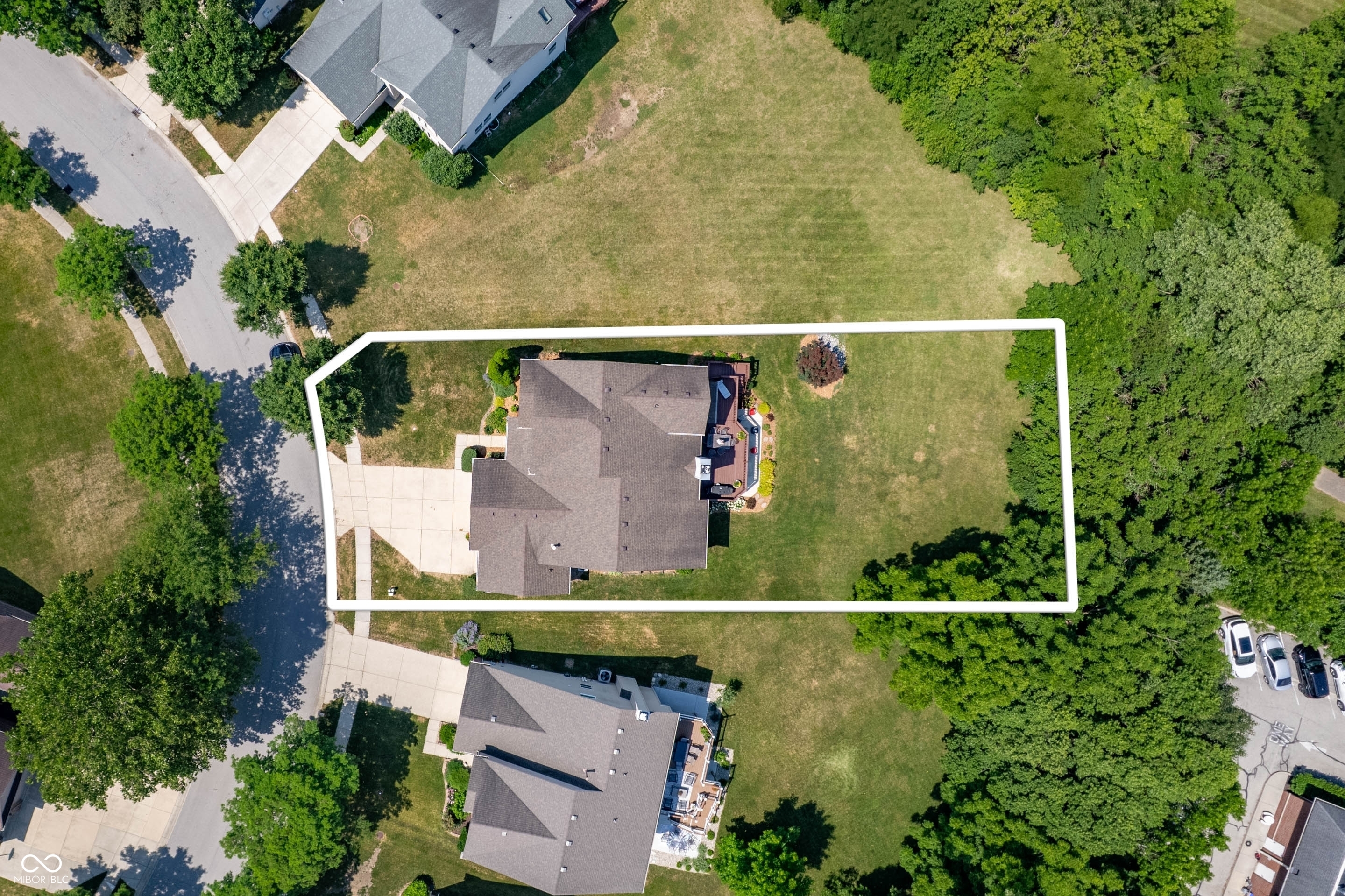 Property Photo: 5794 Aquamarine Drive IN 46033