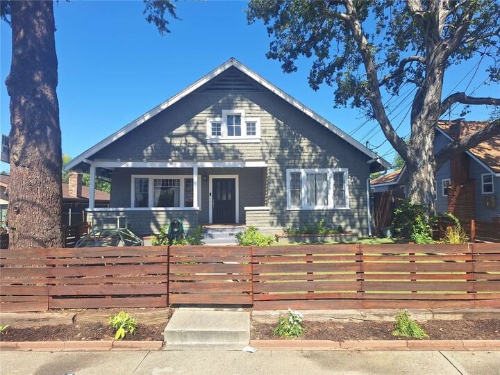 Property Photo: 2109 N Marengo Avenue CA 91001