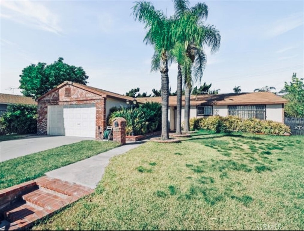 327 Flaxton Street  Pomona CA 91767 photo