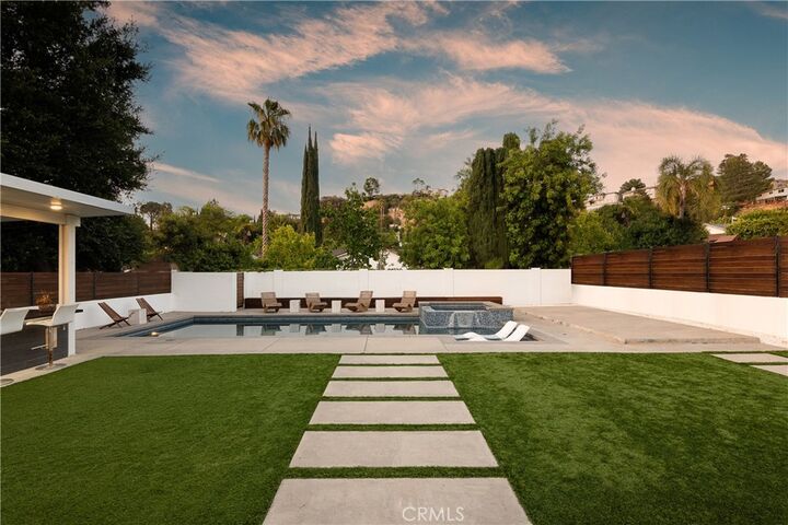 Property Photo:  21641 Mulholland Drive  CA 91364 