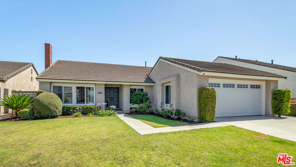 Property Photo: 864 Vista Circle CA 92821