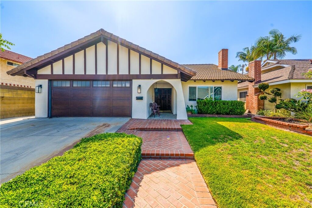 Property Photo: 8110 True Avenue CA 90660