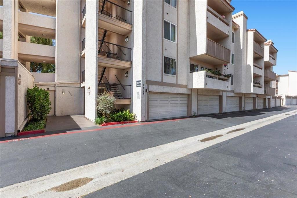 Property Photo:  6876 Caminito Montanoso 51  CA 92119 