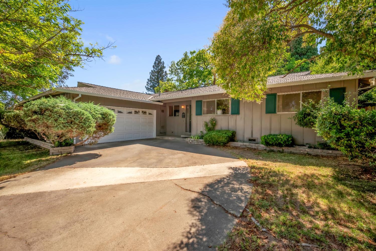 702 Garcia Avenue  Roseville CA 95678 photo