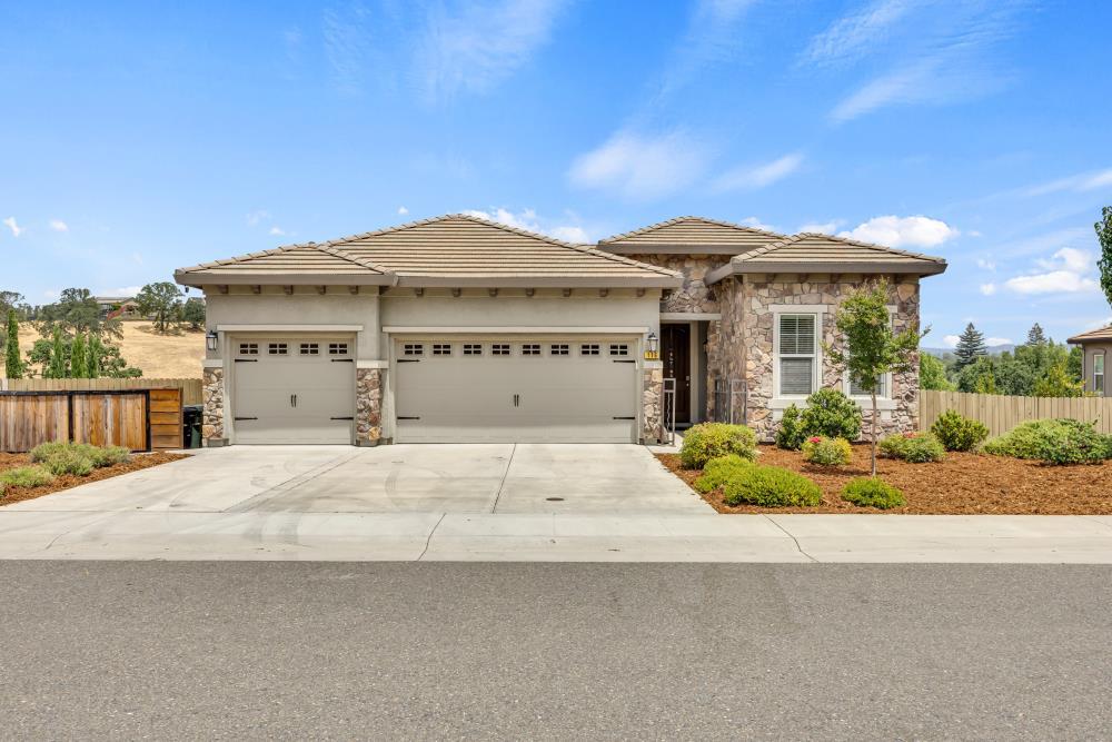 Property Photo: 116 Dempsey Court CA 95661