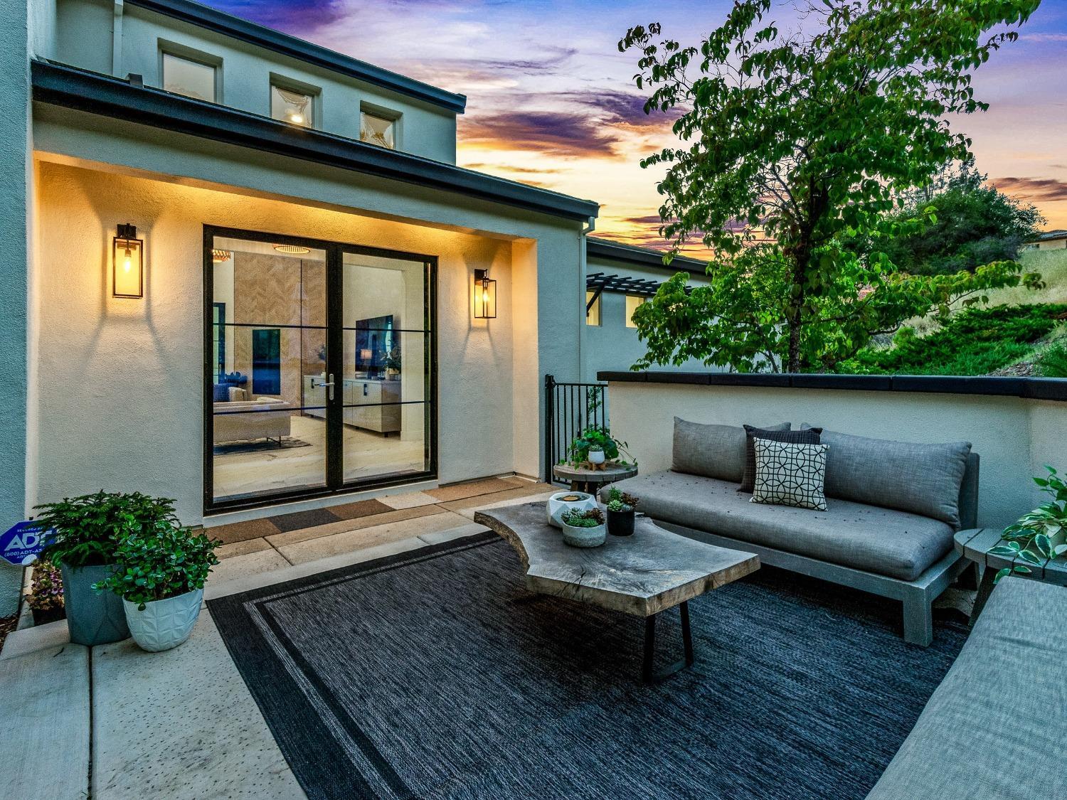 Property Photo: 1184 Clearview Drive CA 95762
