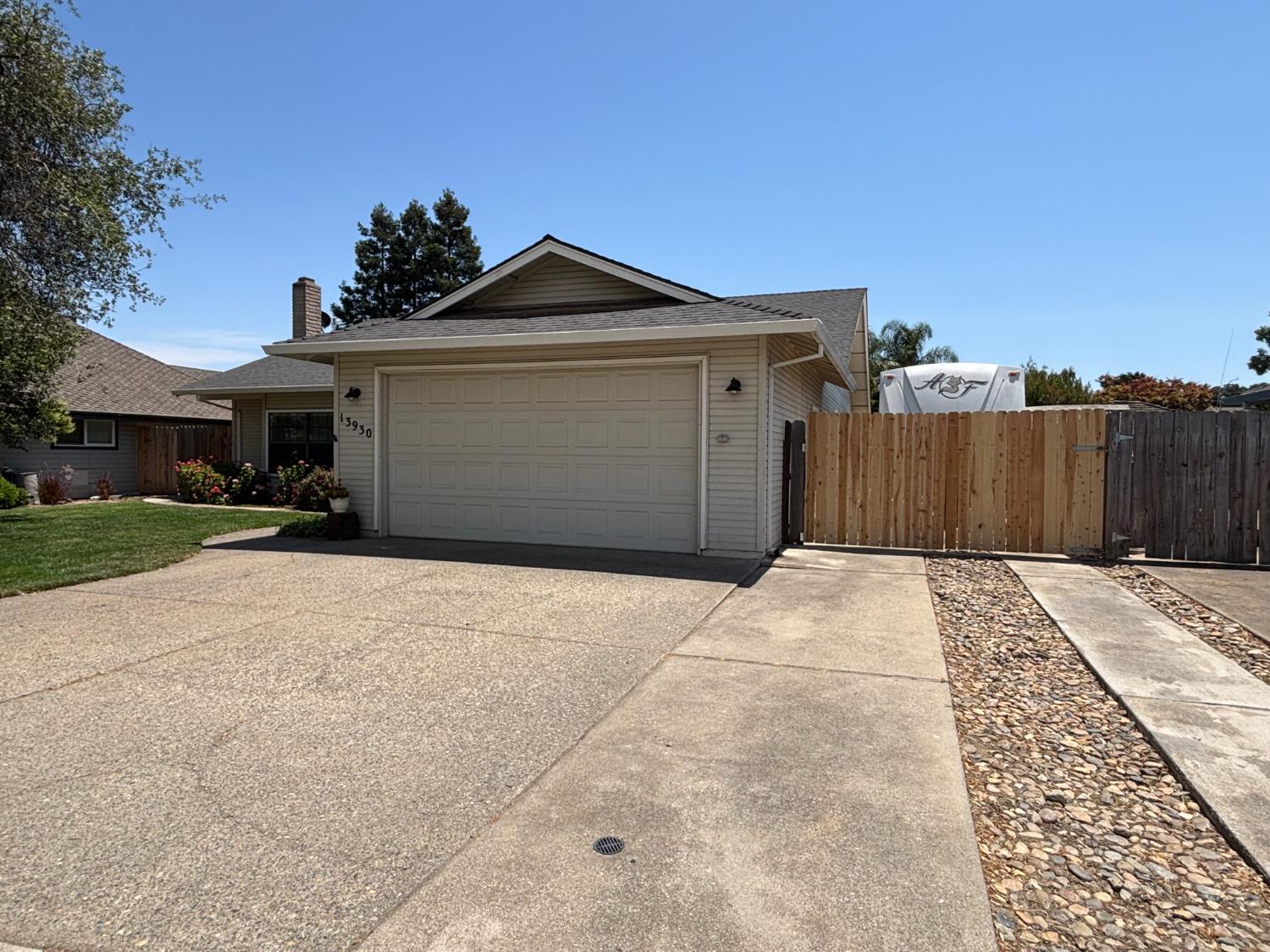 Property Photo: 13930 Sharon Drive CA 95237