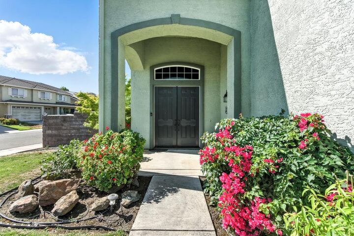 Property Photo:  9028 Brittany Park Drive  CA 95829 