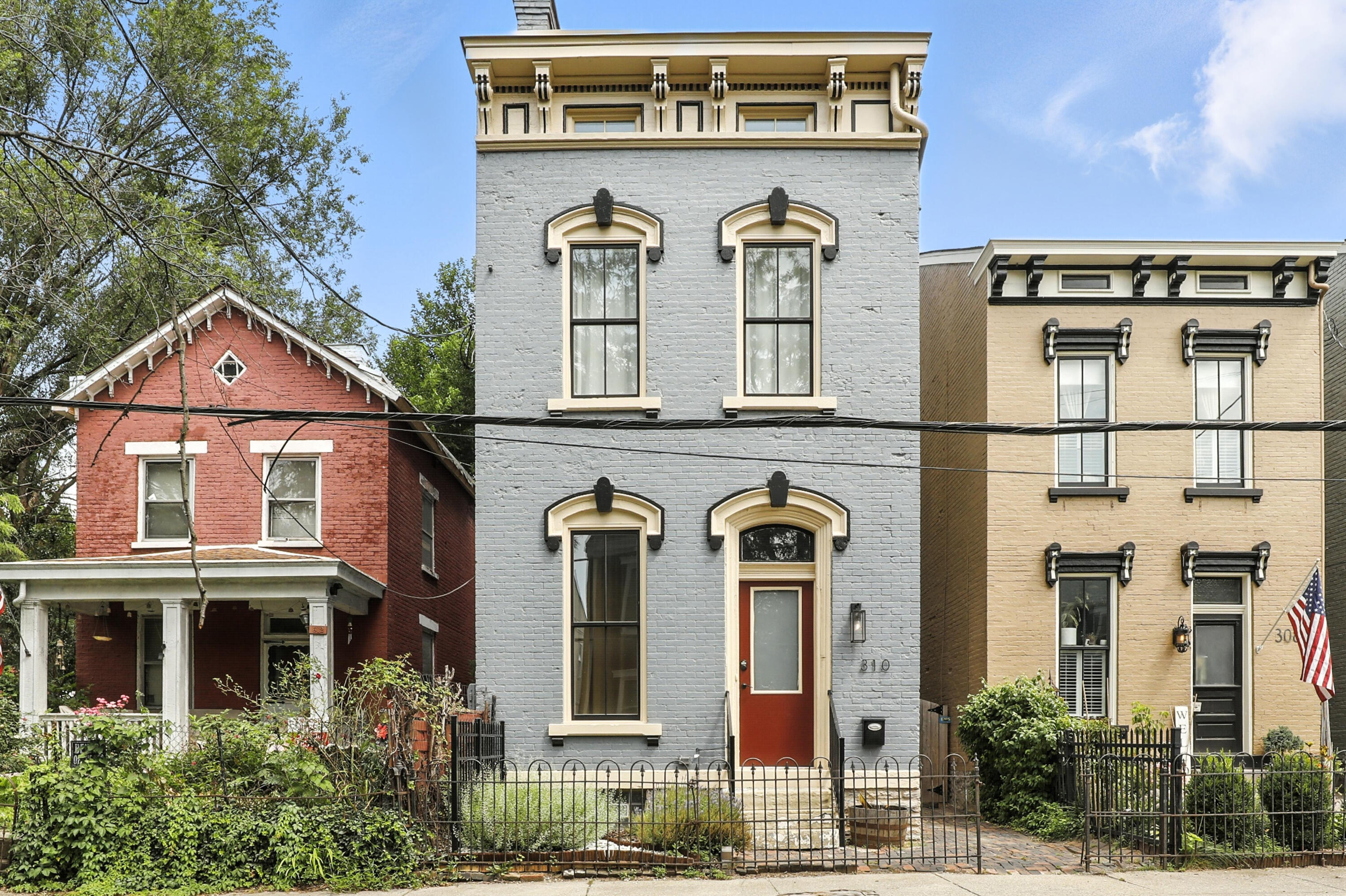 Property Photo: 310 W Robbins Street KY 41011