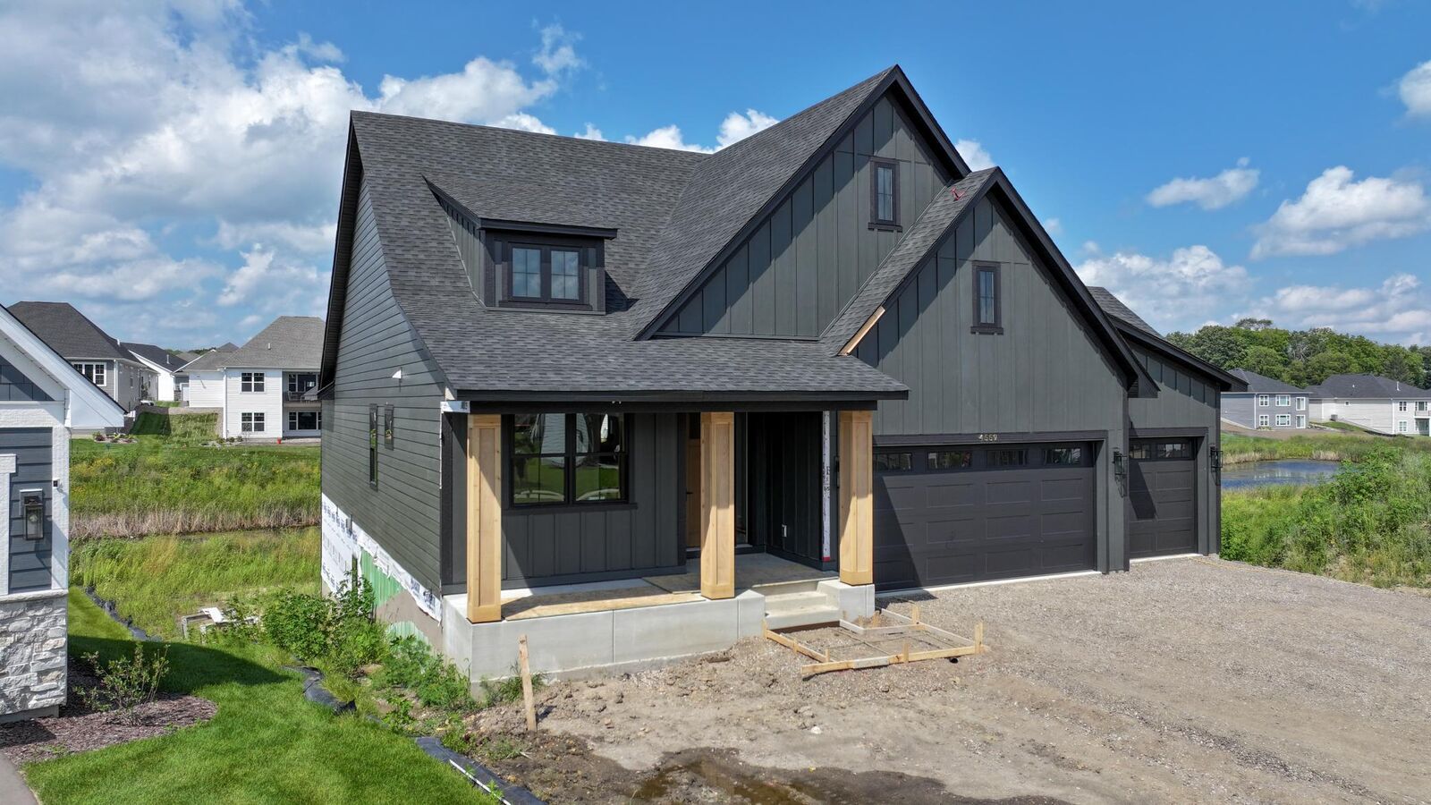 Property Photo:  4559 Meadowview Lane  MN 55331 
