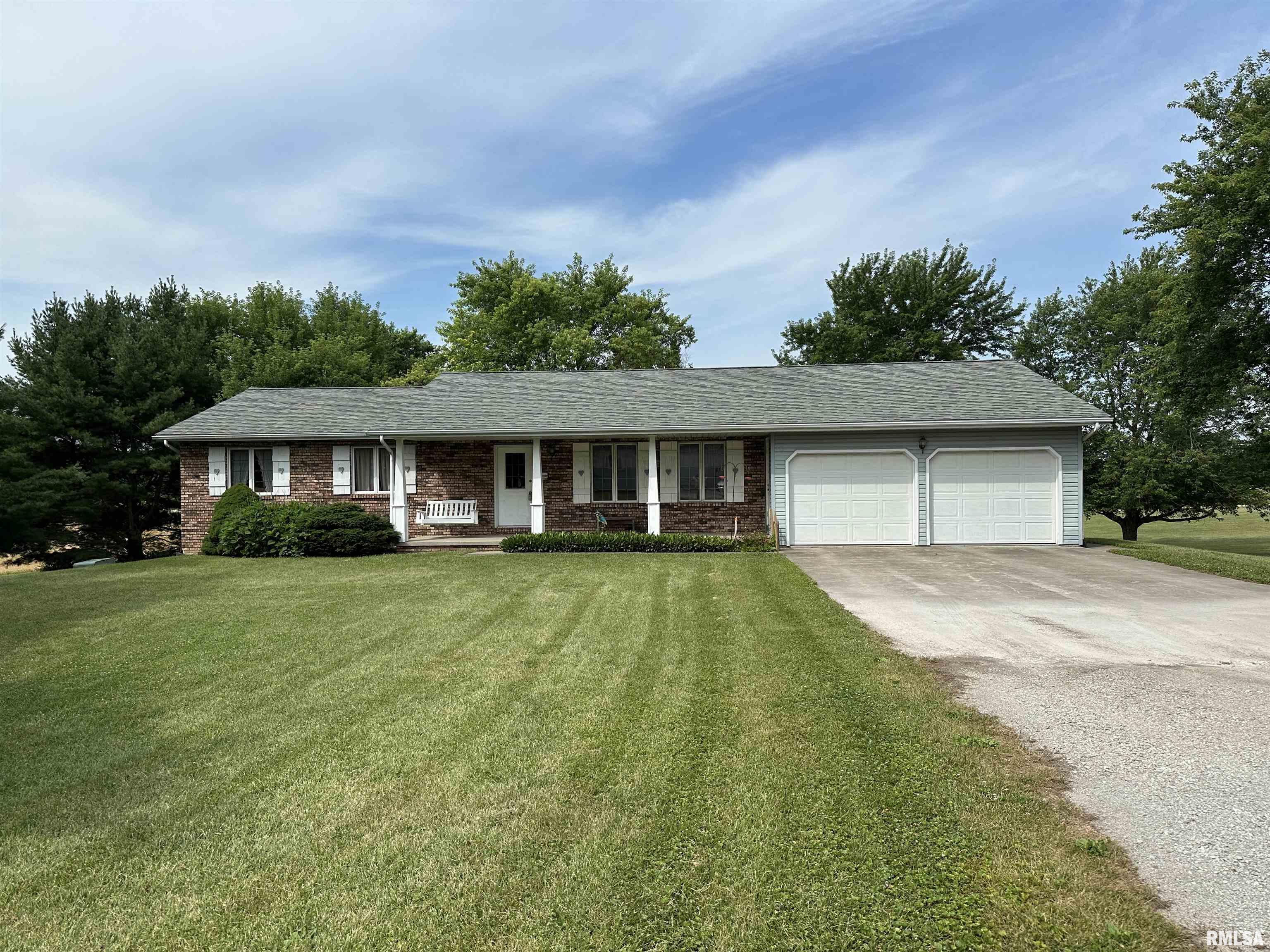 295 County Highway 8 Highway  Congerville IL 61729 photo