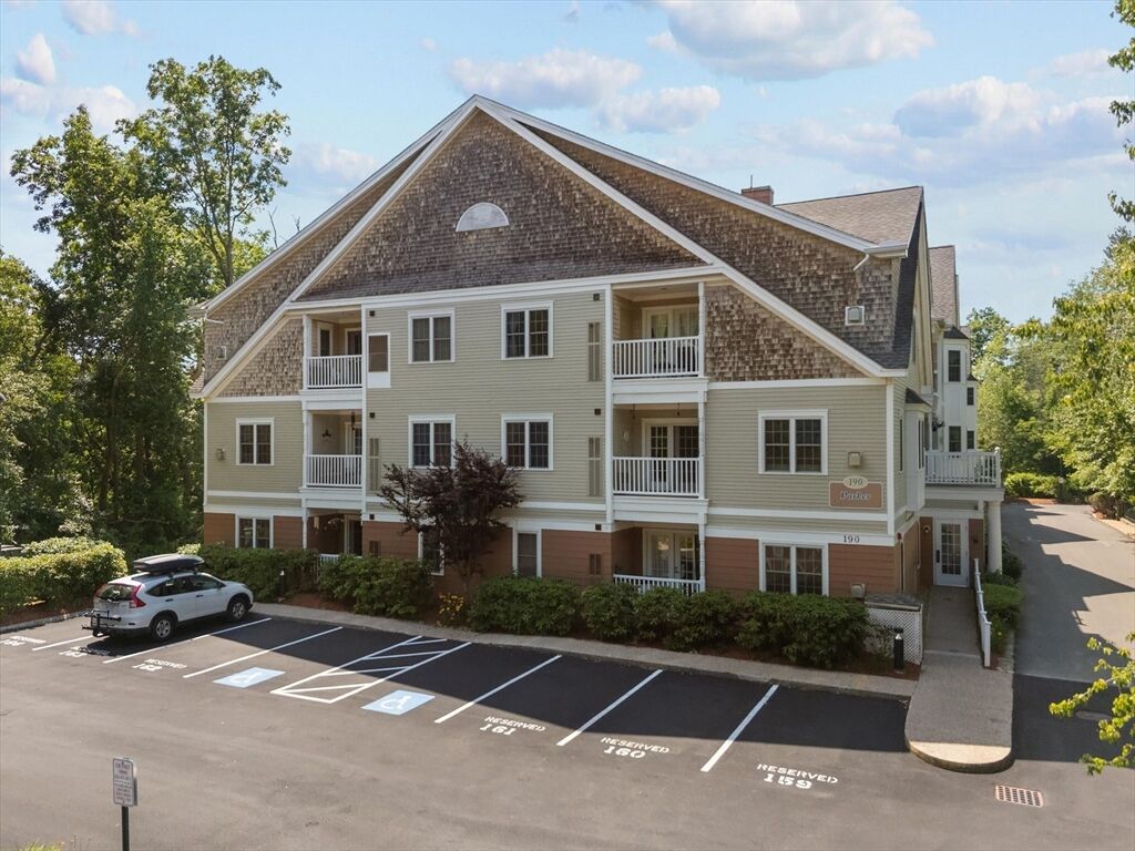 Property Photo: 190 Chickering Road 310D MA 01845