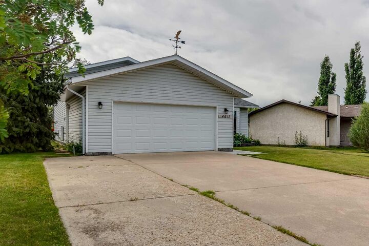 Property Photo:  4617 53 Street  AB T0C 2J0 