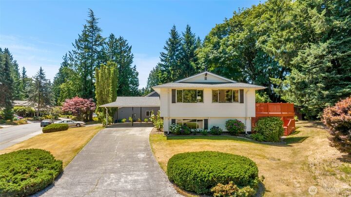 Property Photo:  13009  111th Place NE  WA 98034