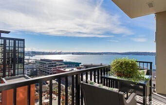 Property Photo:  2607  Western Avenue 1003  WA 98121 