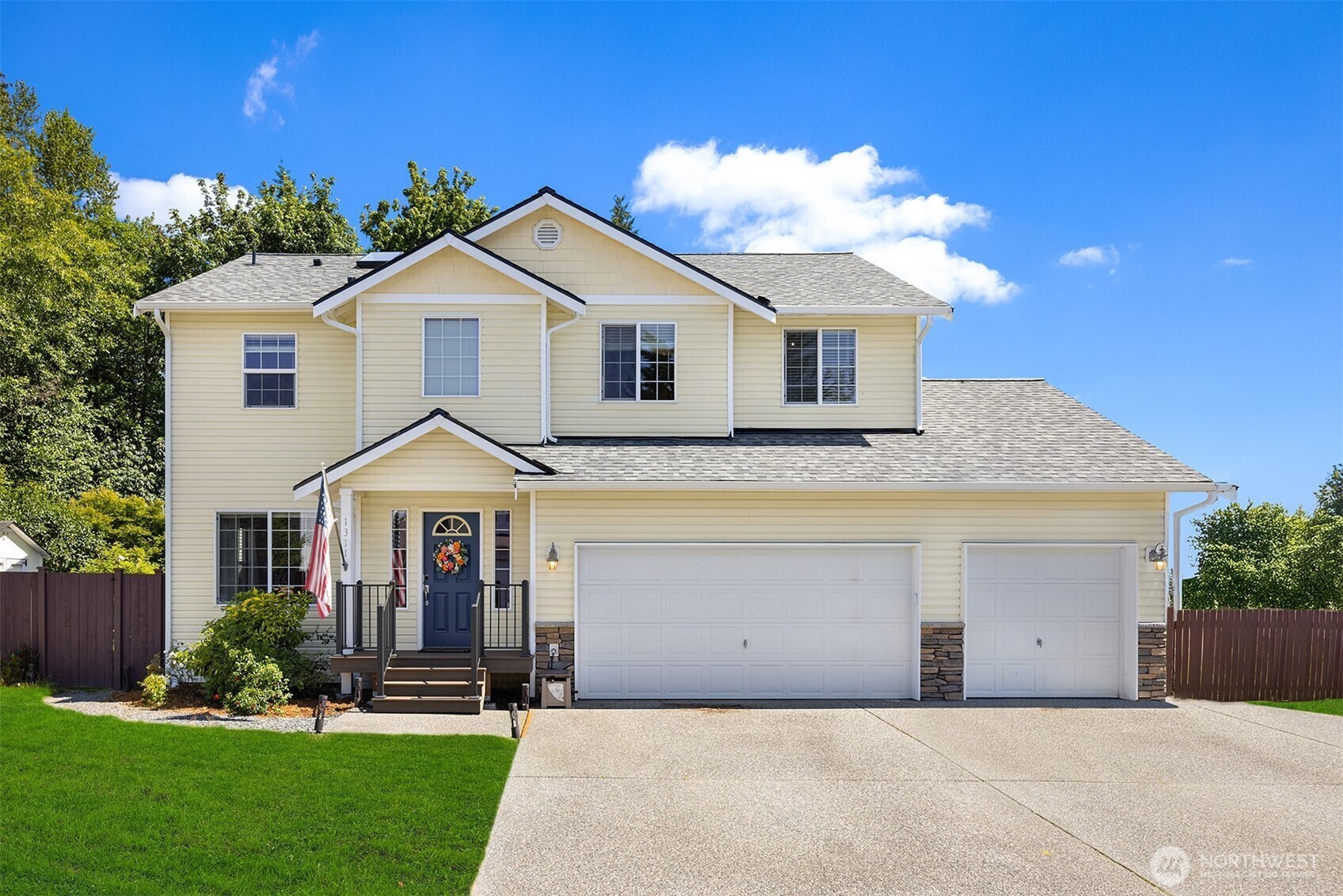 1311  85th Avenue SE  Lake Stevens WA 98258 photo